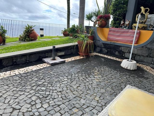 Zeza'S Garden Villa Calheta  Exterior photo